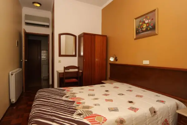 Hotel Leiriense 4